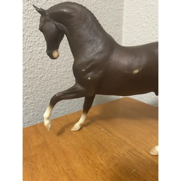 VTG Breyer Horse #465 Champion Dutch Warmblood Roemer 1990-93 Dark Chestnut - Picture 7 of 9